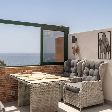 Paz Ocean View Luxury, 2 Air Conditioners, Fast Wifi, Heated Pool Apartman