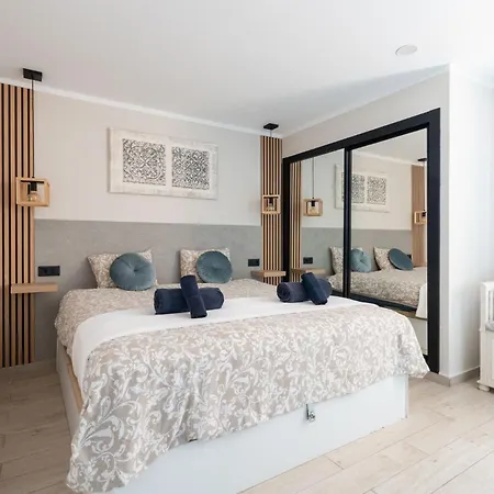 Appartamento Paz Ocean View Luxury, 2 Air Conditioners, Fast Wifi, Heated Pool