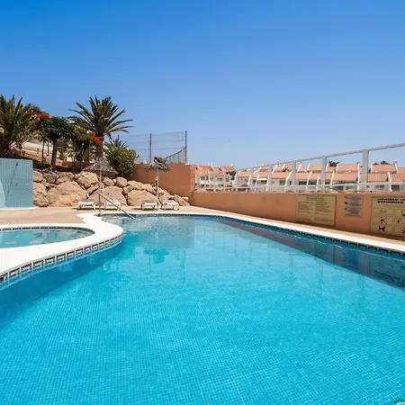 Paz Ocean View Luxury, 2 Air Conditioners, Fast Wifi, Heated Pool * San Miguel de Abona