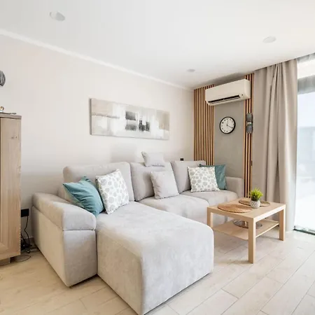 Appartement Paz Ocean View Luxury, 2 Air Conditioners, Fast Wifi, Heated Pool