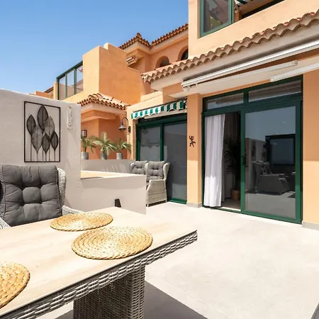 Paz Ocean View Luxury, 2 Air Conditioners, Fast Wifi, Heated Pool San Miguel de Abona