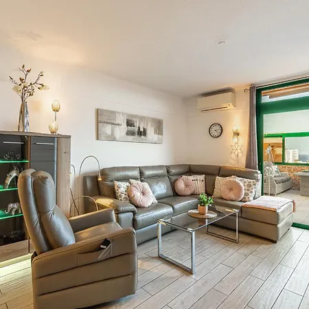 Paz Ocean View Luxury, 2 Air Conditioners, Fast Wifi, Heated Pool San Miguel de Abona