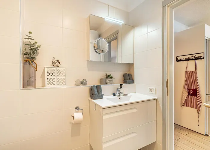 Paz Ocean View Luxury, Air Condition, Wifi, Heated Pool Апартаменты *